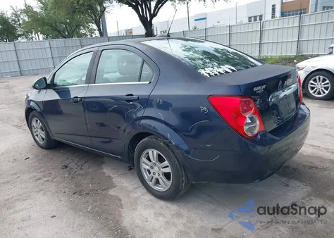 2015 Chevrolet Sonic Lt z USA, uszkodzony, nr VIN 1G1JC5SHXF4179640